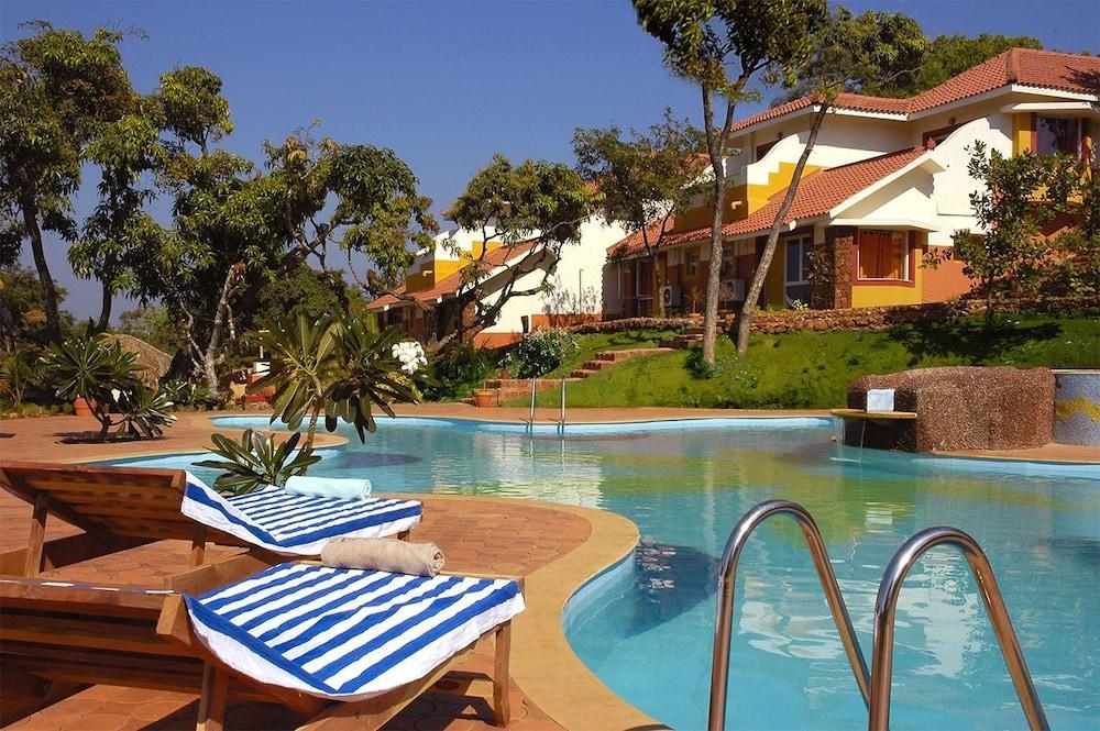 Nirvana Hermitage Anjuna Extérieur photo