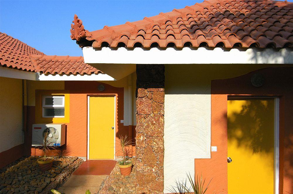 Nirvana Hermitage Anjuna Extérieur photo