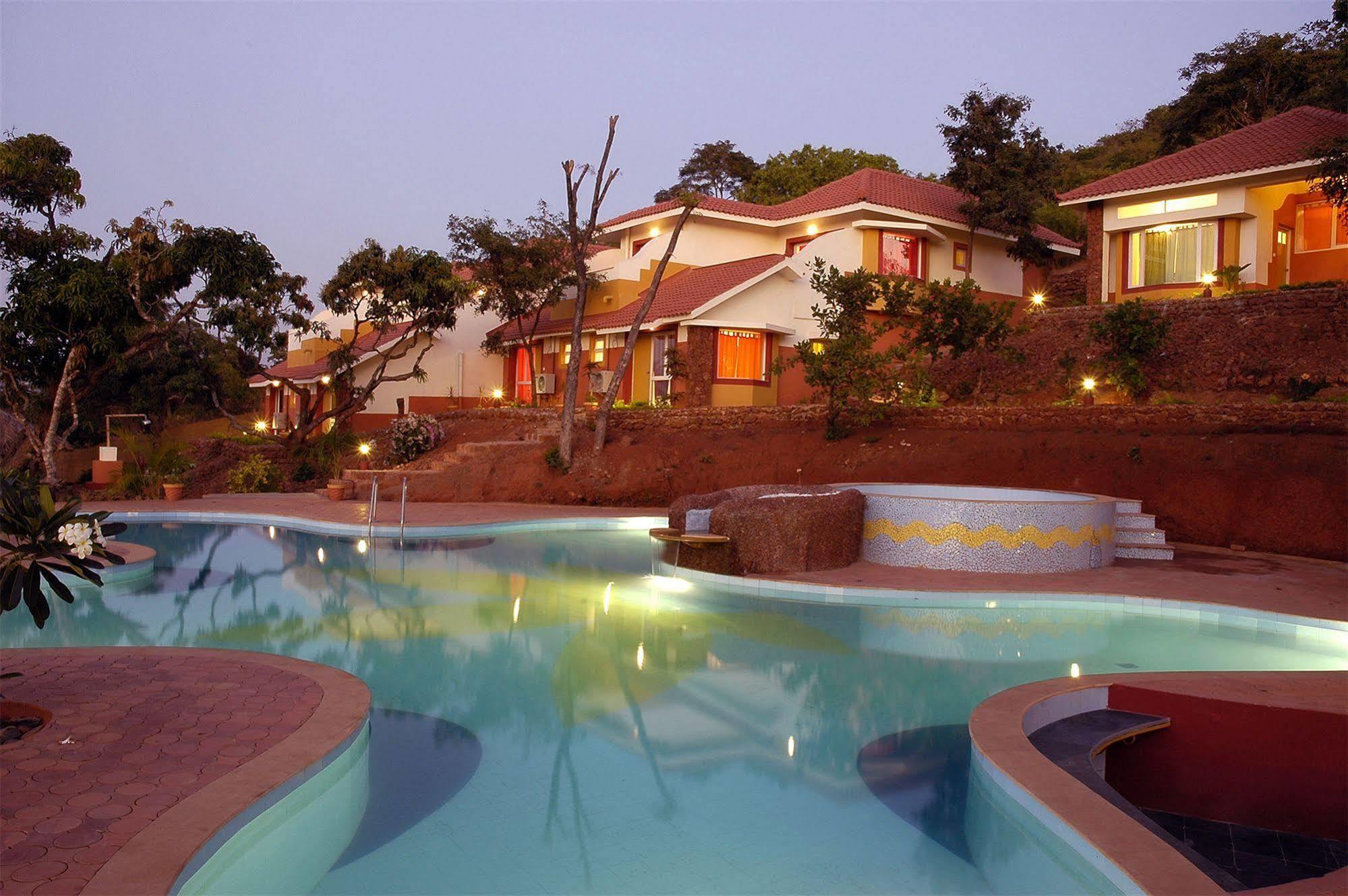 Nirvana Hermitage Anjuna Extérieur photo