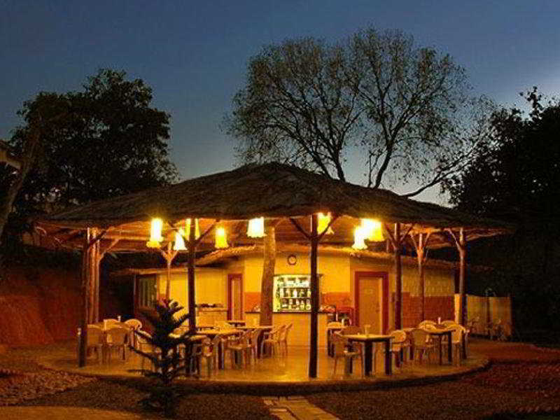Nirvana Hermitage Anjuna Extérieur photo